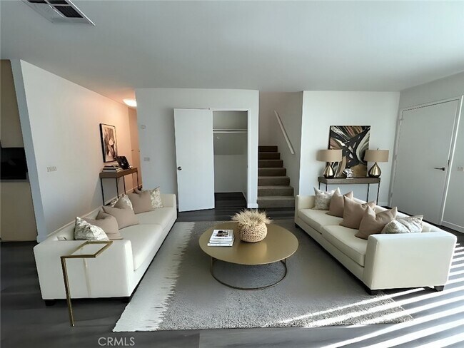 Building Photo - 74614 Driftwood Dr