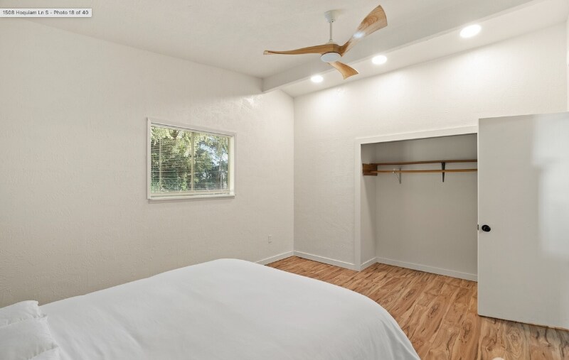 Building Photo - 1508 S Hoquiam Ln