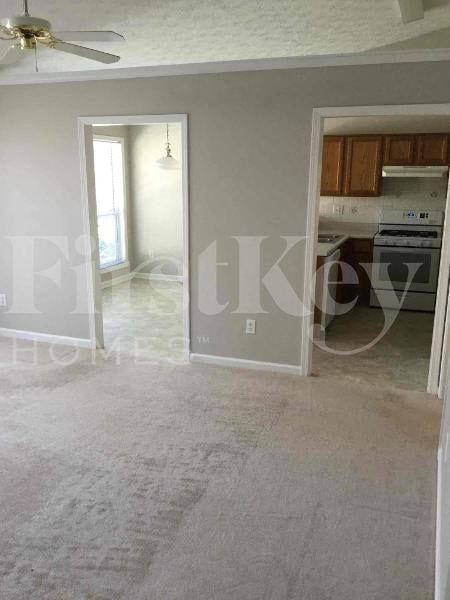 Building Photo - 799 Avalon Forest Way