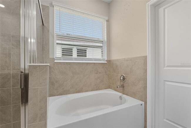 Building Photo - 13811 Whiskey Daisy Dr