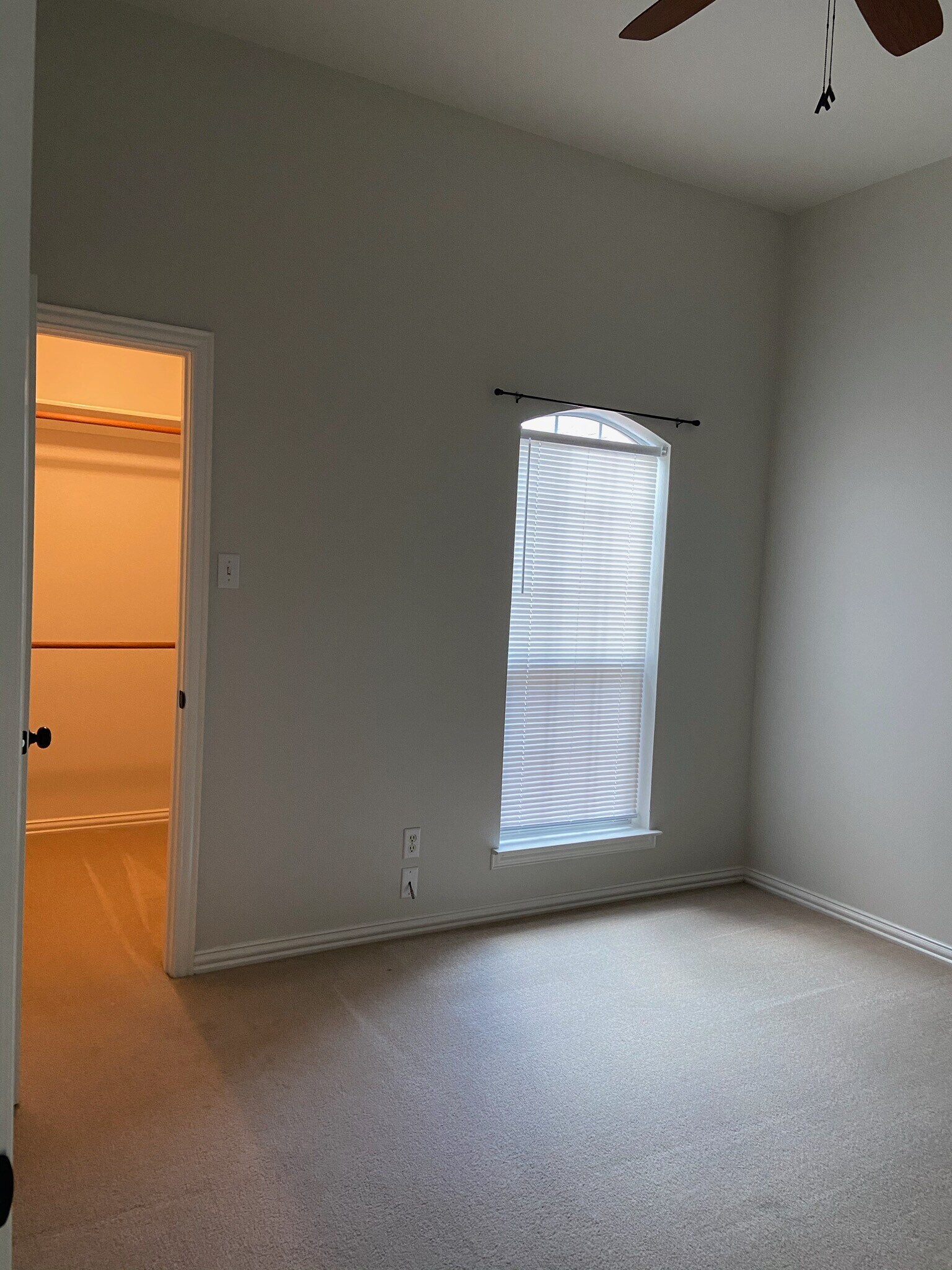 Building Photo - 1016 Brookhaven