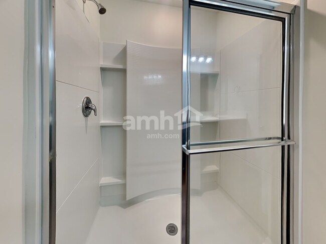 Building Photo - 178 Orion Way