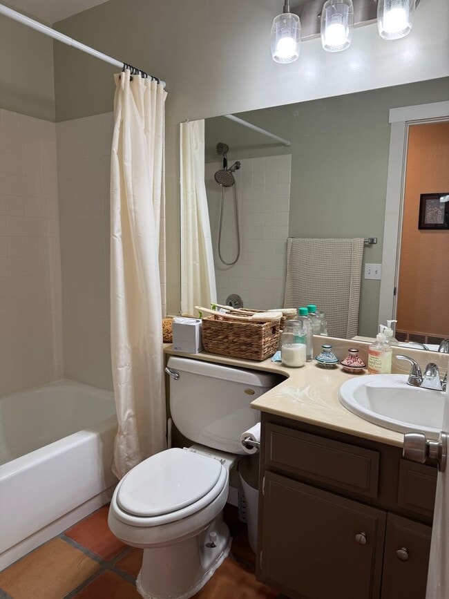 Building Photo - Charming 3-Bedroom, 2-Bath Home with Solar...