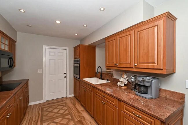 Building Photo - 210 40th Street Ct NW