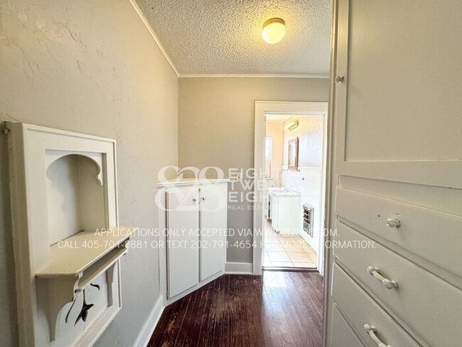 Building Photo - Historic 1 Bed/1 Bath with Bonus Room Dupl...