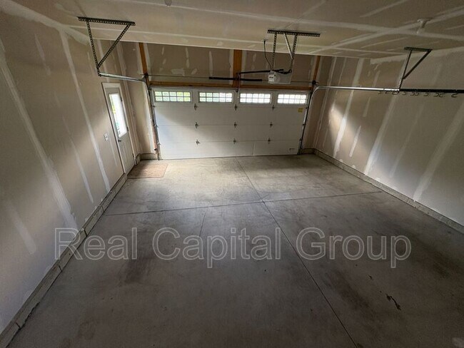 Building Photo - 43 Timber Creek Dr