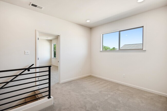 Building Photo - 12104 Stromness Ct