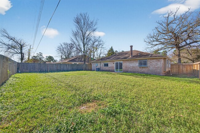 Building Photo - 22718 Pebworth Pl