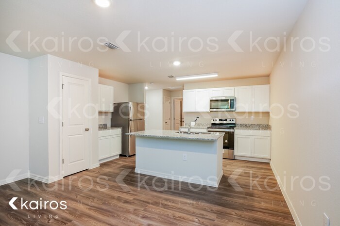 Building Photo - 9143 Aegean Cir