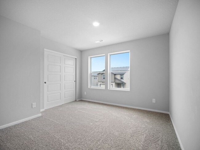 Building Photo - New Build! 4 Beds 2.5 Baths in Spokanes In...