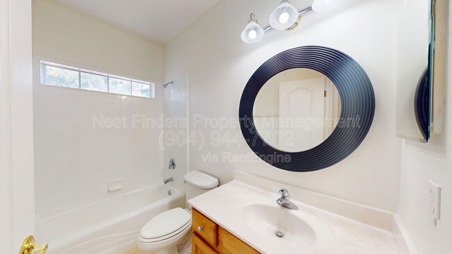 Building Photo - 13435 Nottingham Knoll Ct