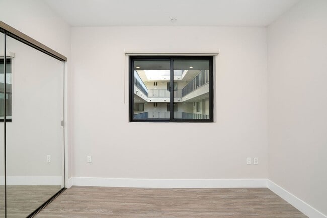 Building Photo - 5550 Bonner Ave