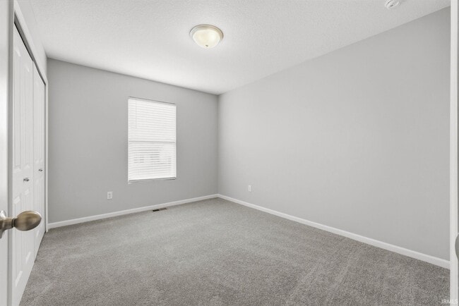 Building Photo - 3591 Canal Square Dr