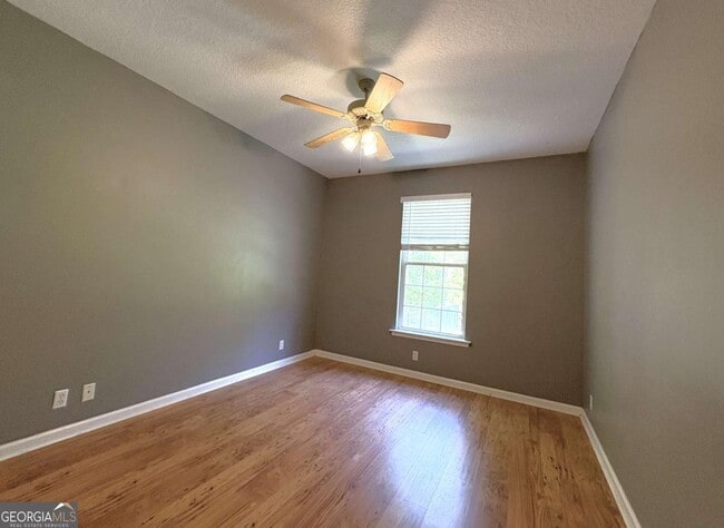 Building Photo - 104 Carrington Way