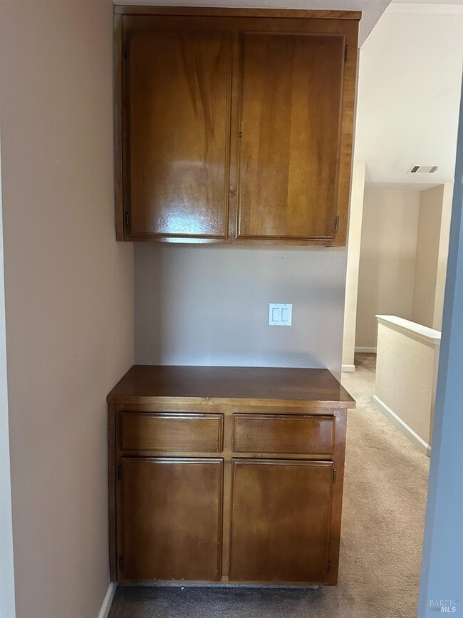 Building Photo - 596 Buckskin Pl
