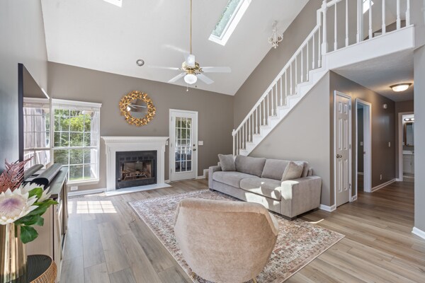 Building Photo - 5244 Village Trce