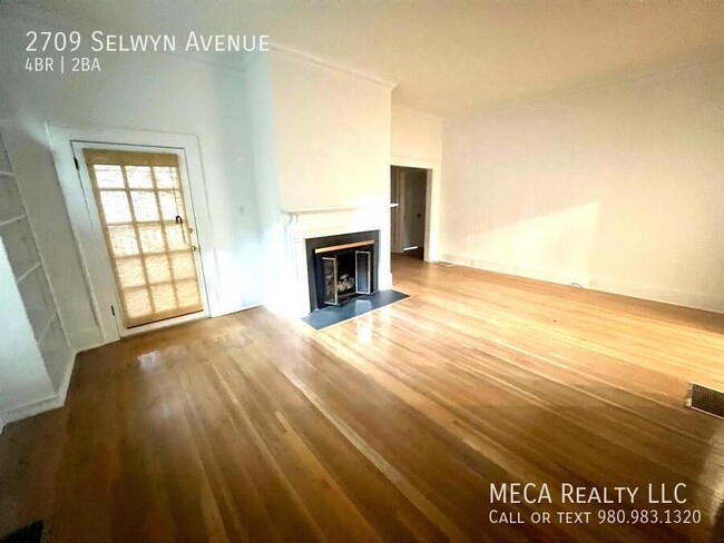 Building Photo - 2709 Selwyn Ave
