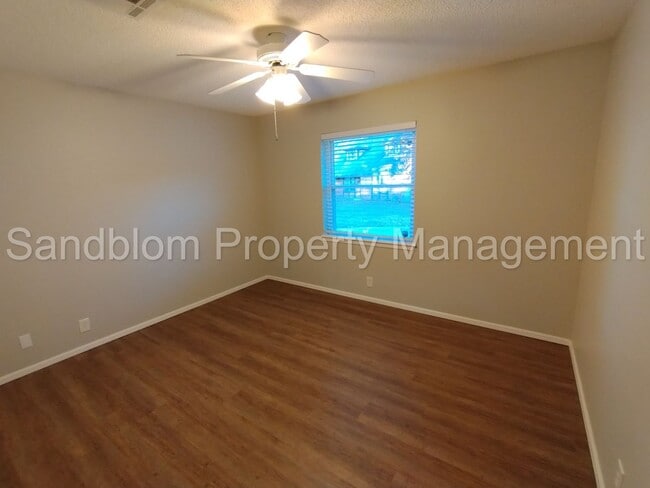 Building Photo - FOR LEASE | Mid-town Tulsa | Available Now!