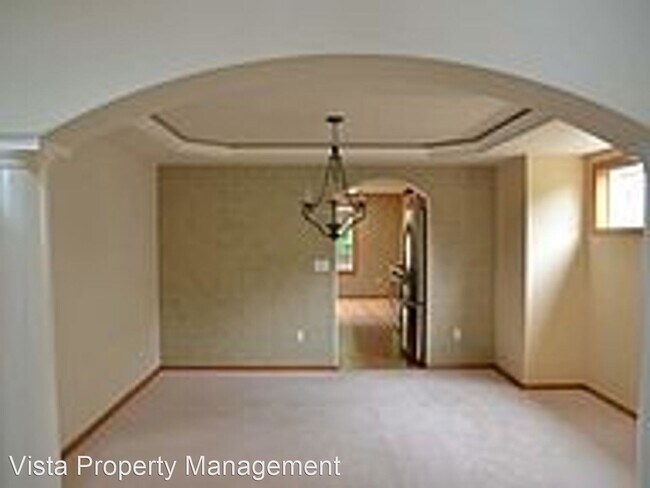 Building Photo - 3 br, 2.5 bath House - 16218 131st Ave Ct E