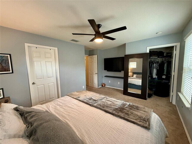 Building Photo - 4743 Chatterton Way