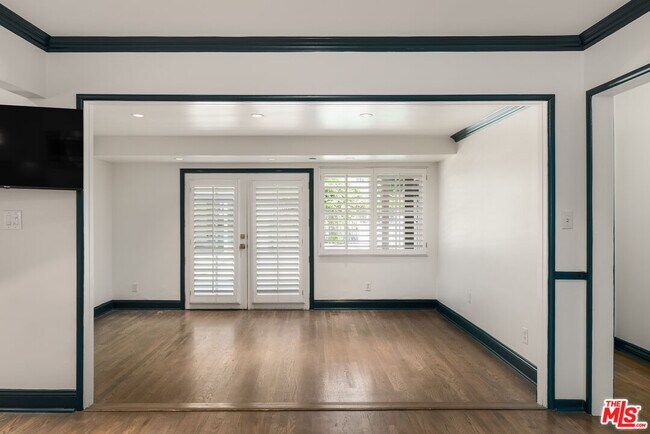 Building Photo - 22417 Dolorosa St