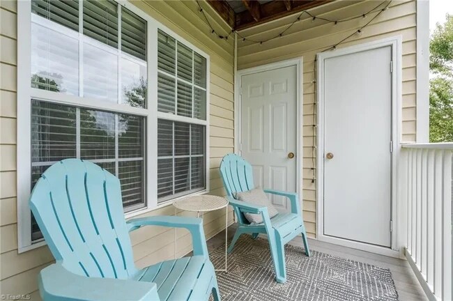 Building Photo - 125 James Rd