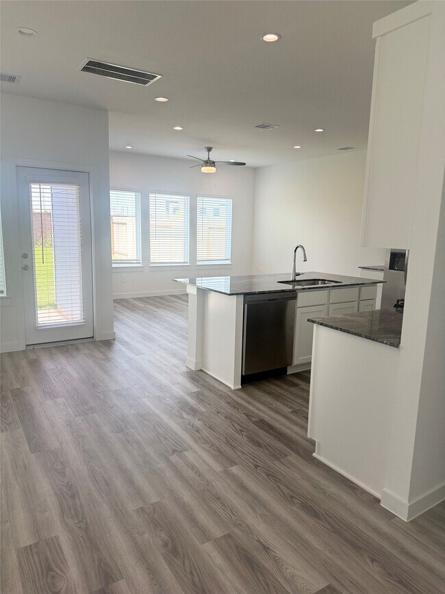 Building Photo - 2803 Lisburn Ter Ln