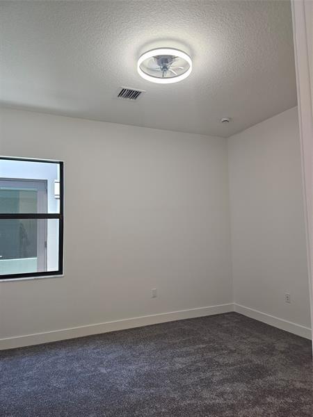 Building Photo - 9421 Tulip Leaf Ct
