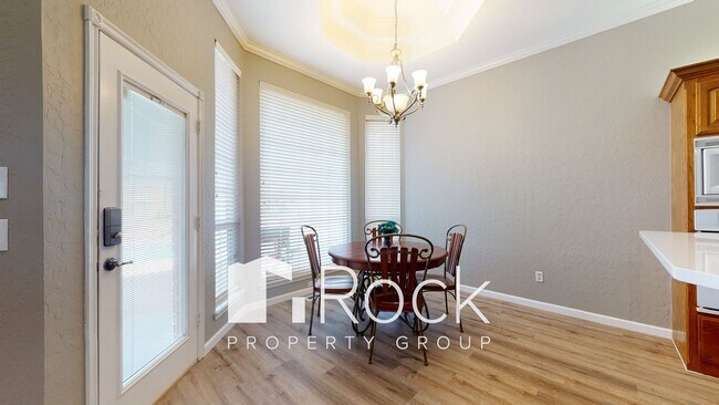 Building Photo - Need space? Take a look at this 4 Bedroom/4.5 Bathroom Home in SW Edmond! *HALF OFF 1st Month's R...