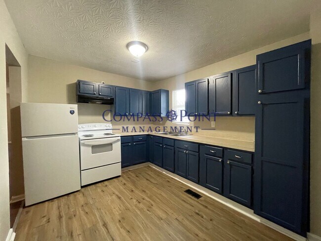 Building Photo - COME RELAX IN YOUR NEW HOME!