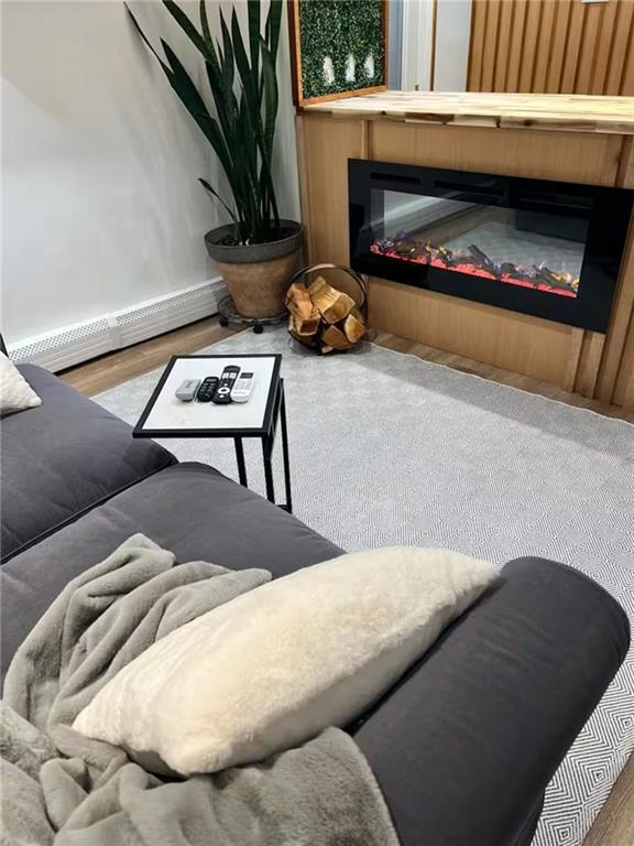 Building Photo - 207 Main Ave