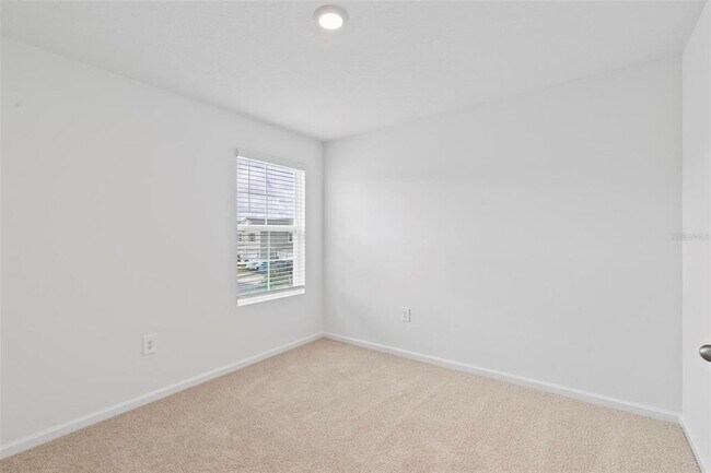 Building Photo - 516 Redbud Rd