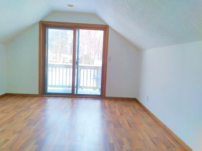 Building Photo - 6830 Yuma Dr