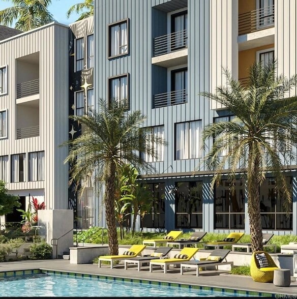 Building Photo - 6050 Radiant Ct