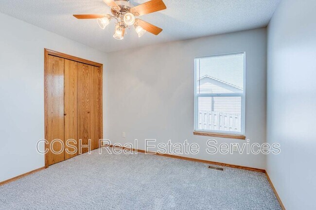 Building Photo - 1420 N Aksarben St