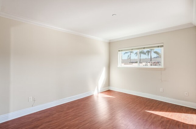 Building Photo - Beautiful 2 Bedroom 2 Bathroom Condo in La...