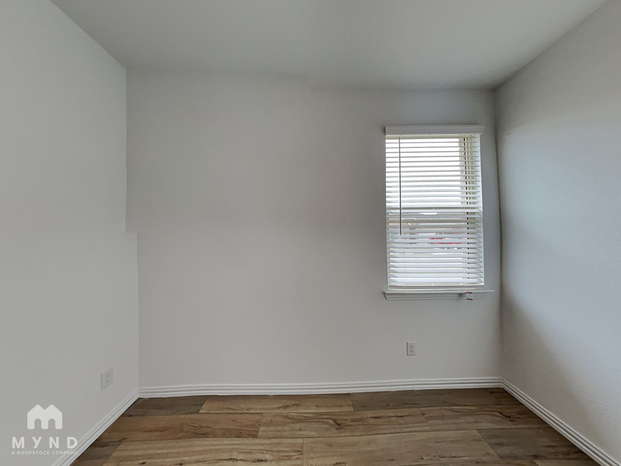Building Photo - 7900 Green Heron Dr