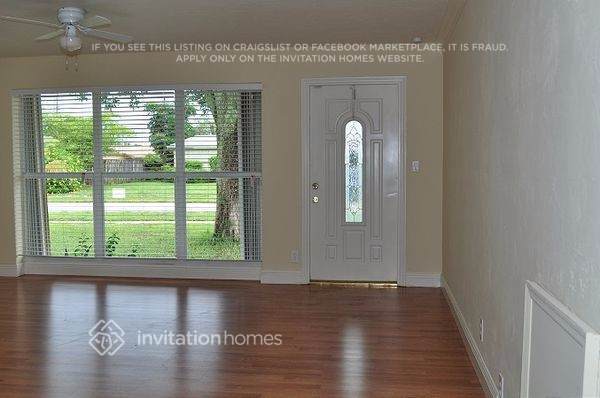 Building Photo - 1755 SW 37th Way