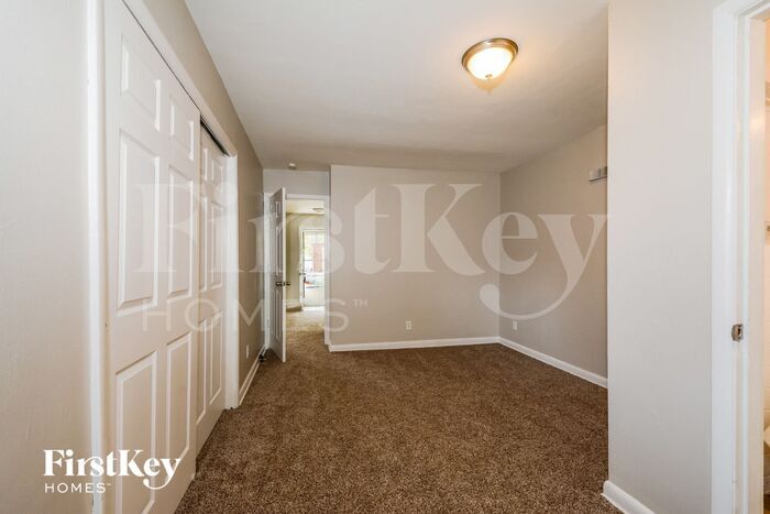 Building Photo - 1085 Colby Ave