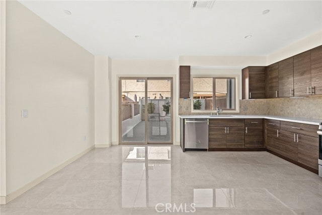 Building Photo - 1228 Temple City Blvd