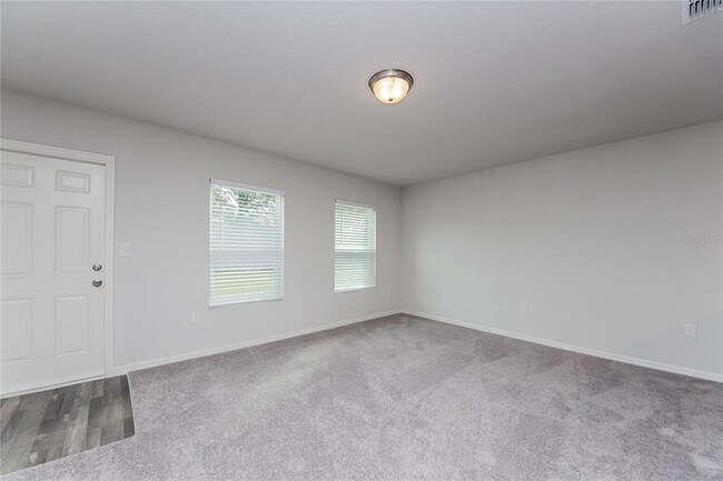 Building Photo - 208 Gladiola Ct