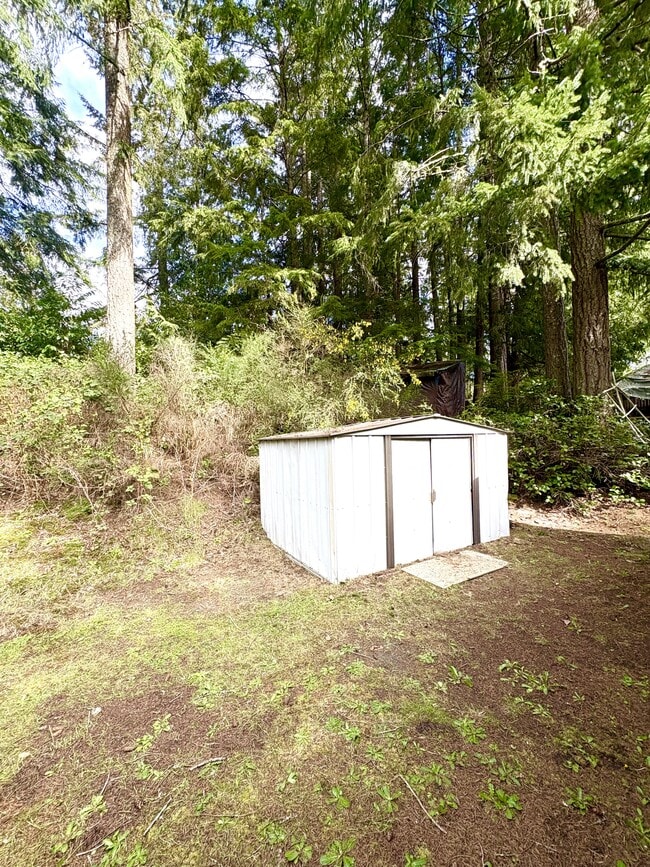 Building Photo - 13590 NW Coho Run