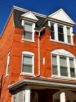 Building Photo - 951 E Orange St