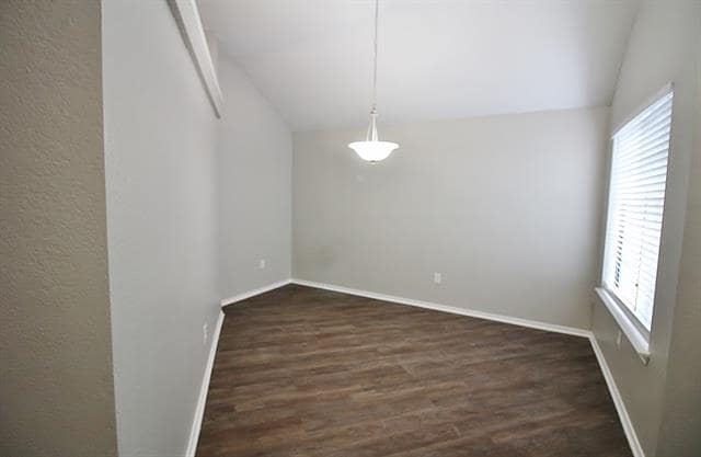Building Photo - 1147 Walnut Hill Ln