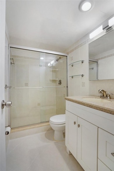 Building Photo - 4250 Galt Ocean Dr