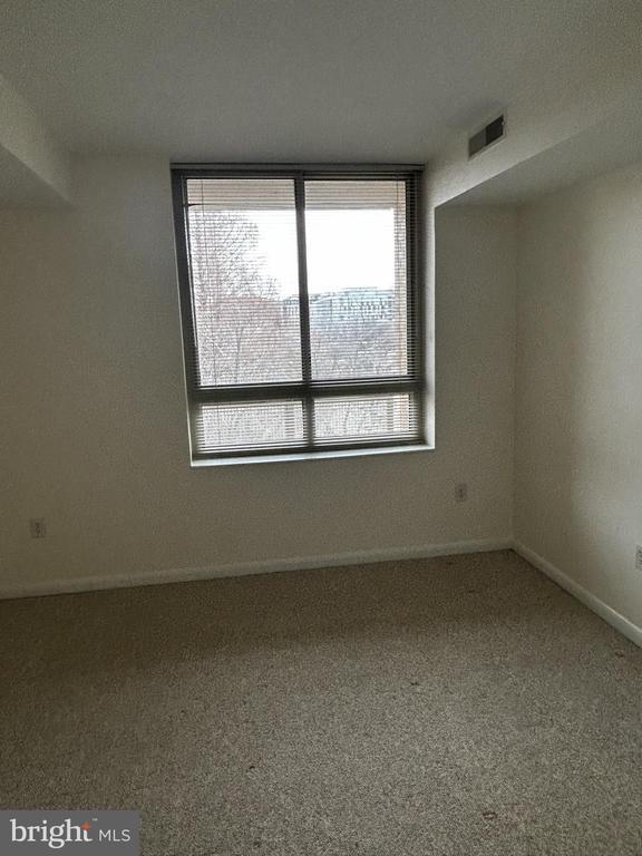 Building Photo - 350 G St SW