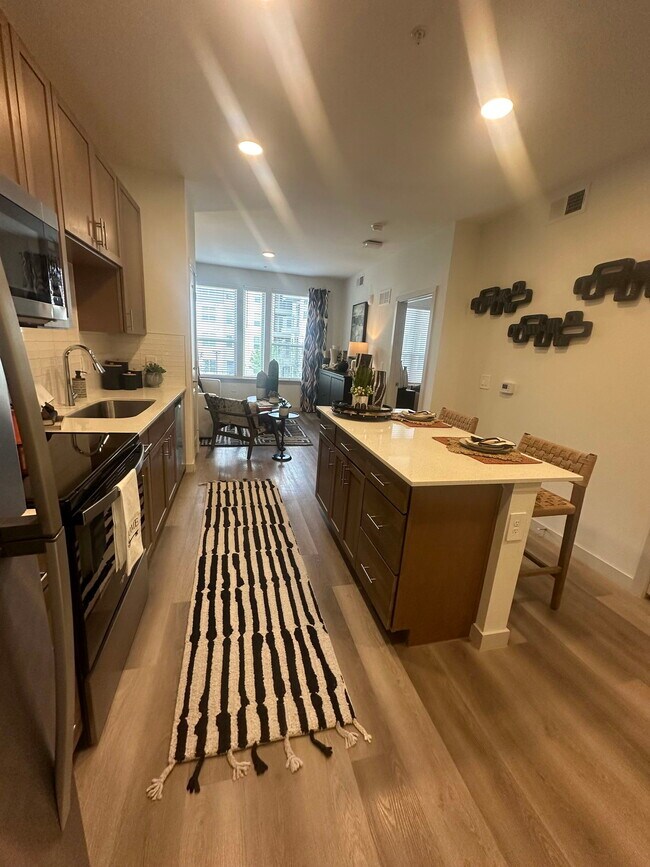 Primary Photo - 3900 PGA Pkwy