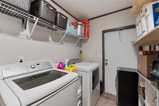 Building Photo - 863 Rd 5252