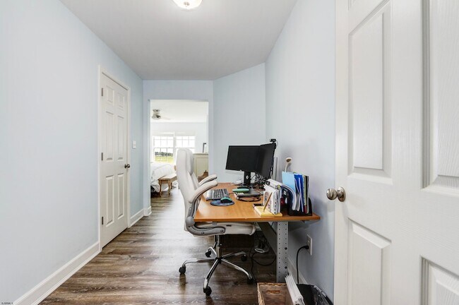 Building Photo - 72 Windjammer Dr
