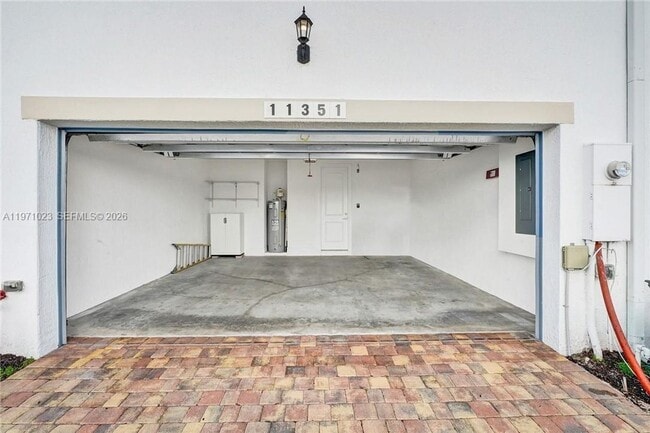 Building Photo - 11351 SW 15th St